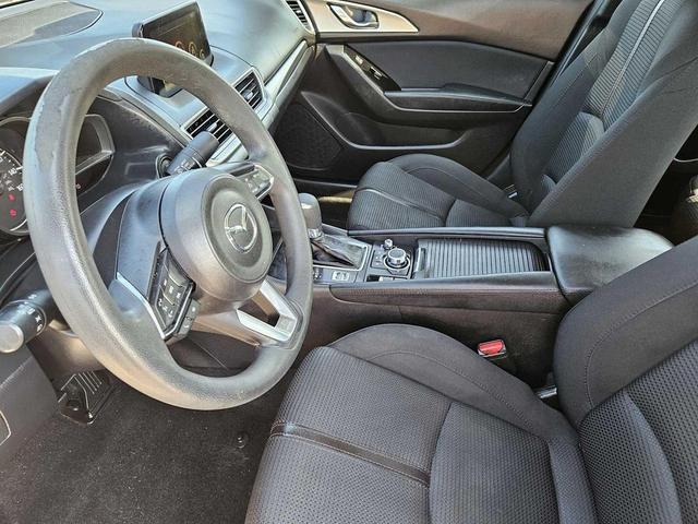 Photo of 2018 Snowflake White Pearl Metallic Mazda Mazda3
