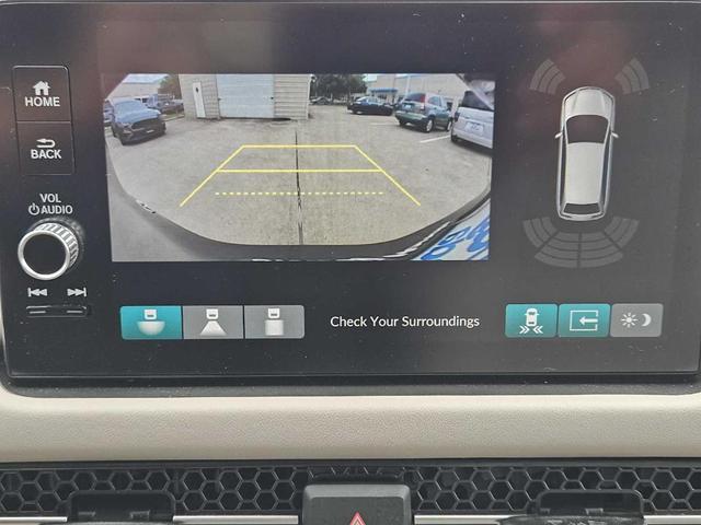 Photo of 2025 Gray Honda HR-V