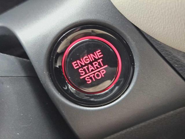 Photo of 2025 Gray Honda HR-V