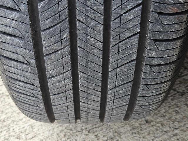 Photo of 2025 Gray Honda HR-V