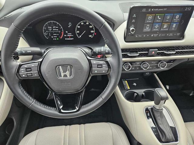 Photo of 2025 Gray Honda HR-V