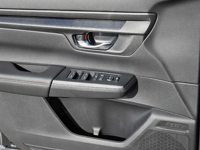 Photo of 2026 Urban Gray Pearl Honda CR-V Hybrid