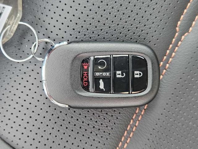 Photo of 2026 Solar Silver Metallic Honda CR-V Hybrid