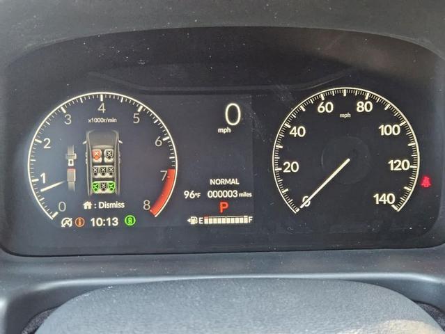 Photo of 2025 Platinum White Pearl Honda Odyssey