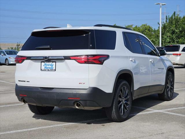 Photo of 2022 Summit White Chevrolet Traverse
