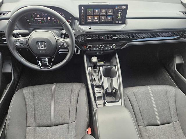 Photo of 2025 Silver Honda Accord Hybrid