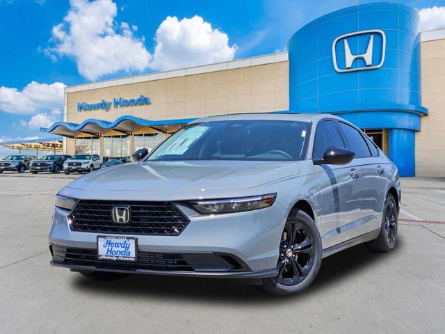 Photo of 2025 Urban Gray Pearl Honda Accord