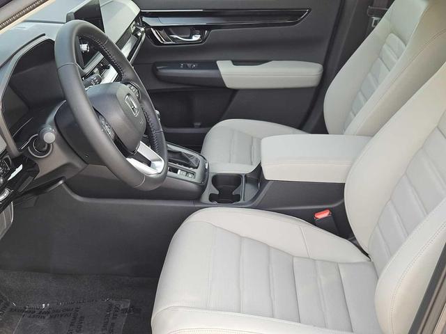 Photo of 2026 Meteorite Gray Metallic Honda CR-V