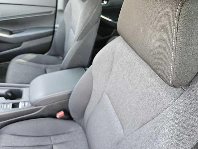 Photo of 2024 Solar Silver Metallic Honda Accord