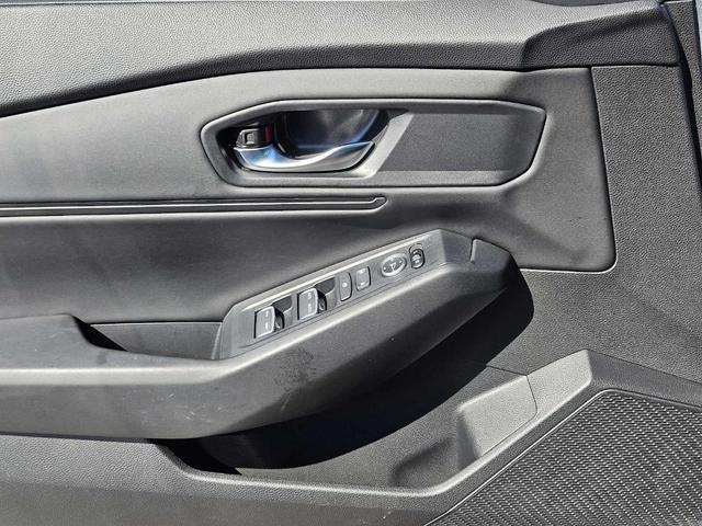 Photo of 2024 Solar Silver Metallic Honda Accord