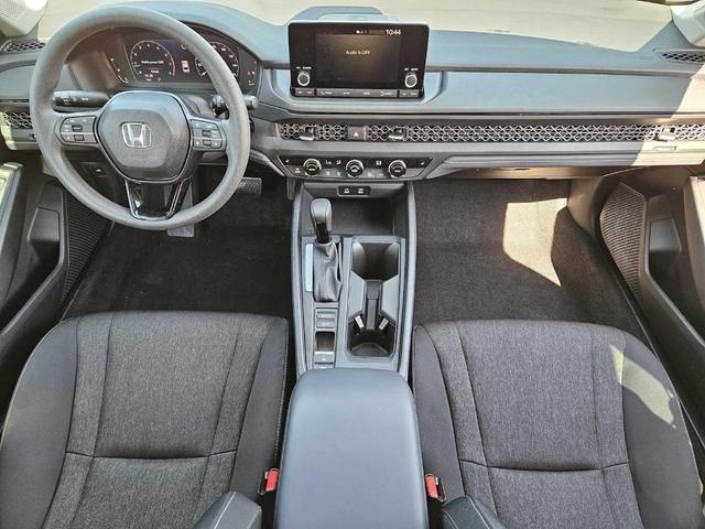 Photo of 2024 Solar Silver Metallic Honda Accord