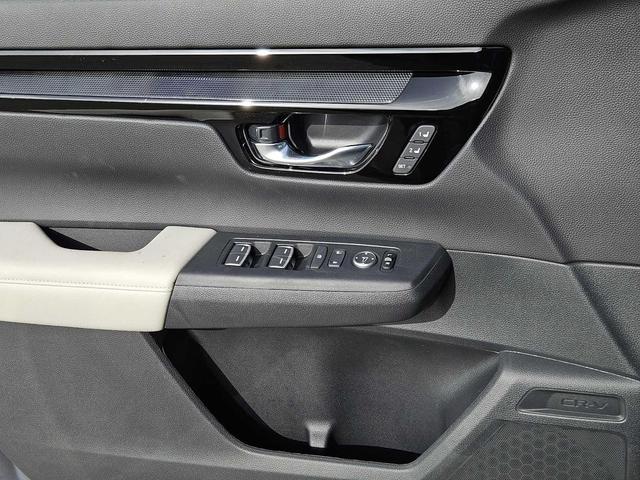 Photo of 2026 Crystal Black Pearl Honda CR-V