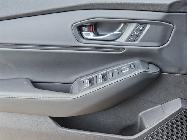 Photo of 2025 Solar Silver Metallic Honda Accord Hybrid