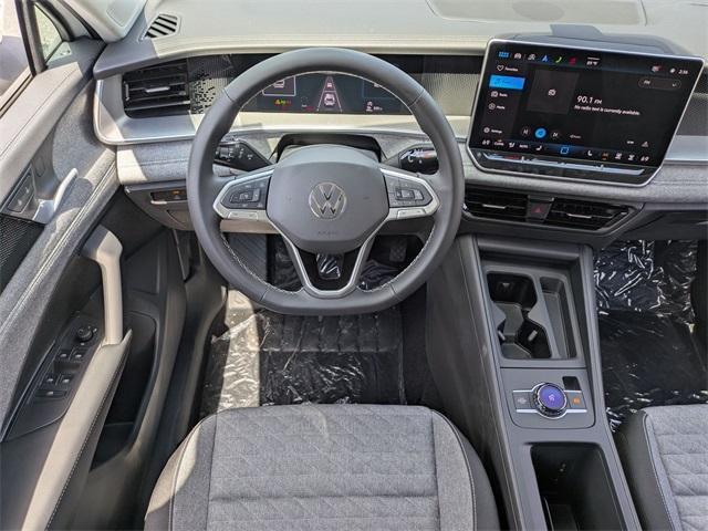 Photo of 2025 Pure White Volkswagen Tiguan