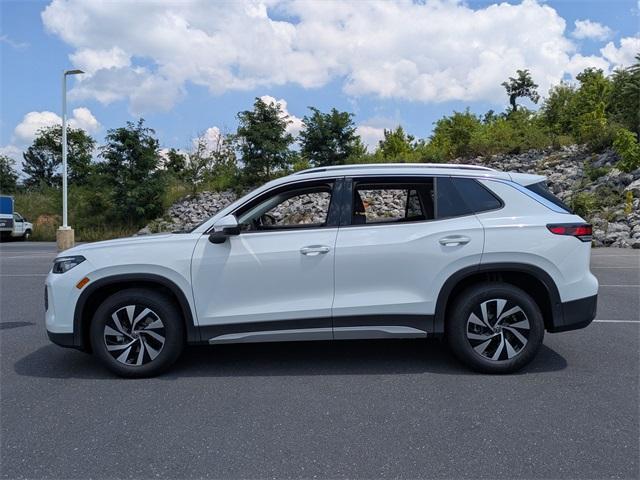 Photo of 2025 Pure White Volkswagen Tiguan