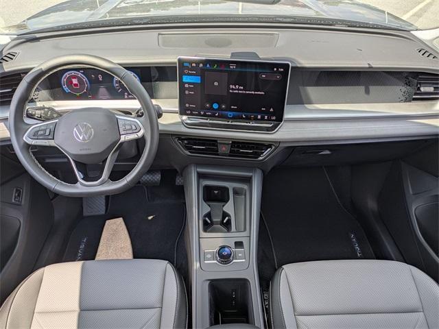 Photo of 2025 Platinum Gray Metallic Volkswagen Tiguan