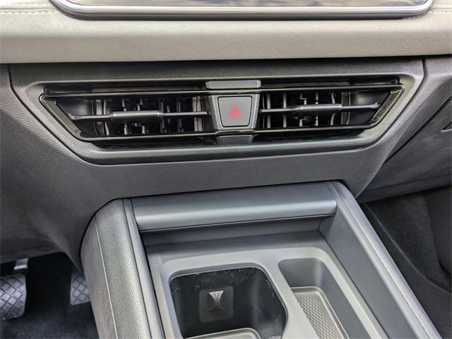 Photo of 2025 Platinum Gray Metallic Volkswagen Tiguan