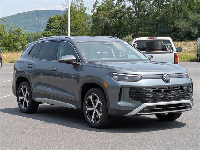 Photo of 2025 Platinum Gray Metallic Volkswagen Tiguan
