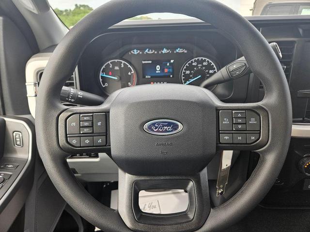Photo of 2025 Agate Black Metallic Ford F-350