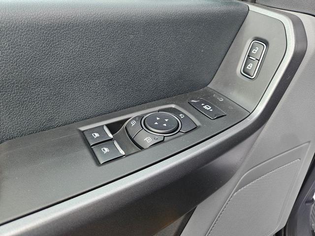 Photo of 2025 Agate Black Metallic Ford F-350