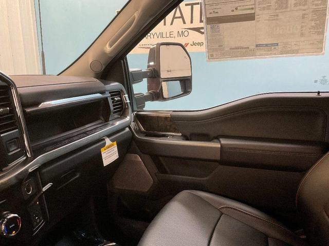 Photo of 2025 Race Red Ford F-350