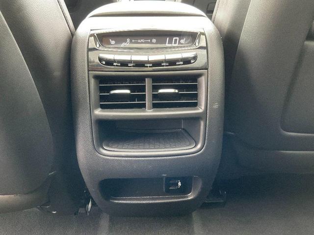 Photo of 2017 Dark Granite Metallic Cadillac XT5