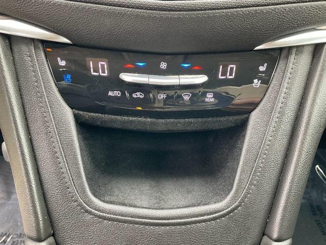 Photo of 2017 Dark Granite Metallic Cadillac XT5