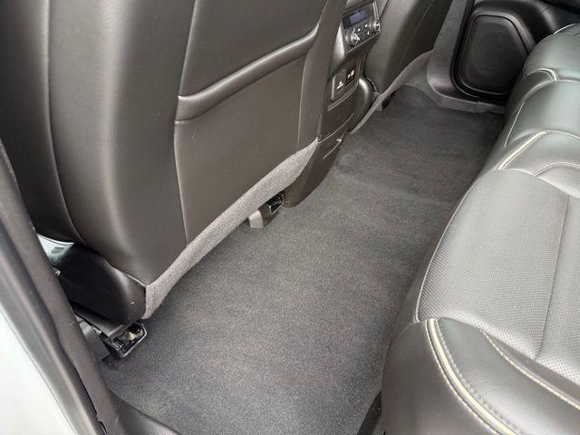 Photo of 2023 Summit White GMC Acadia