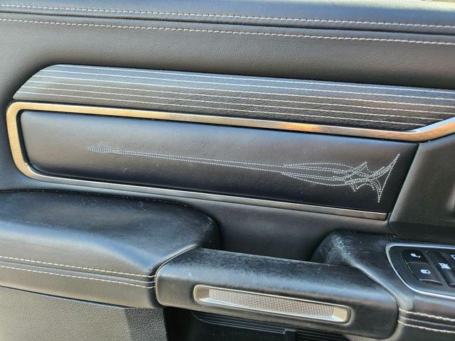 Photo of 2021 Diamond Black RAM 2500
