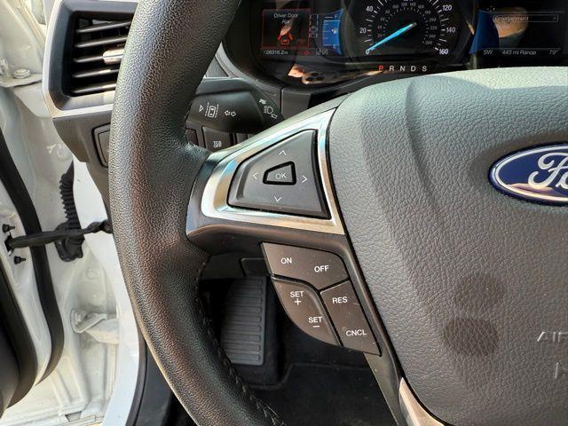 Photo of 2024 Oxford White Ford Edge