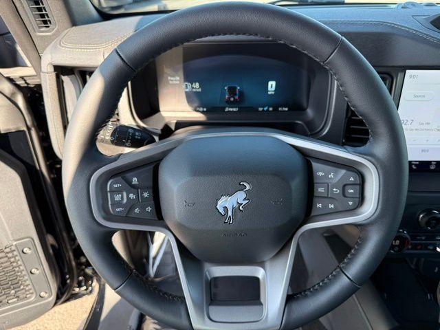 Photo of 2025 Shadow Black Ford Bronco