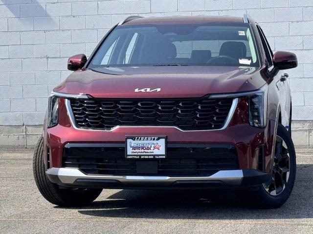 Photo of 2025 Red Kia Sorento