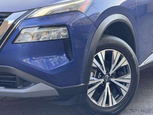 Photo of 2022 Caspian Blue Nissan Rogue