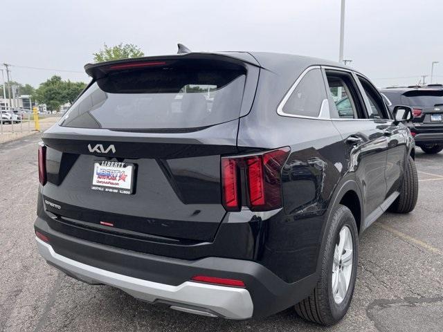 Photo of 2025 Ebony Black Kia Sorento