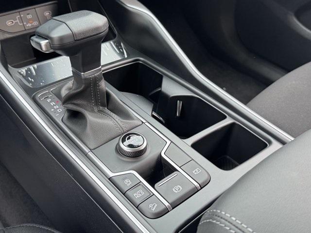 Photo of 2025 Ebony Black Kia Sorento