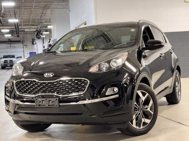 Photo of 2020 Black Cherry Pearl Kia Sportage
