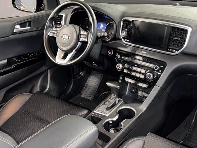 Photo of 2020 Black Cherry Pearl Kia Sportage