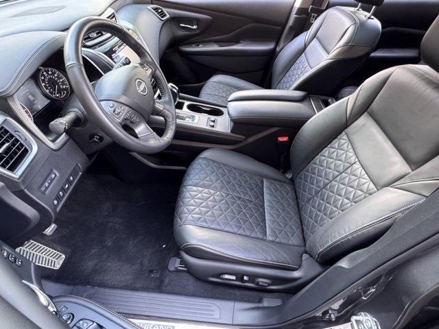 Photo of 2023 Gun Metallic Nissan Murano