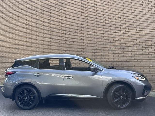 Photo of 2023 Gun Metallic Nissan Murano