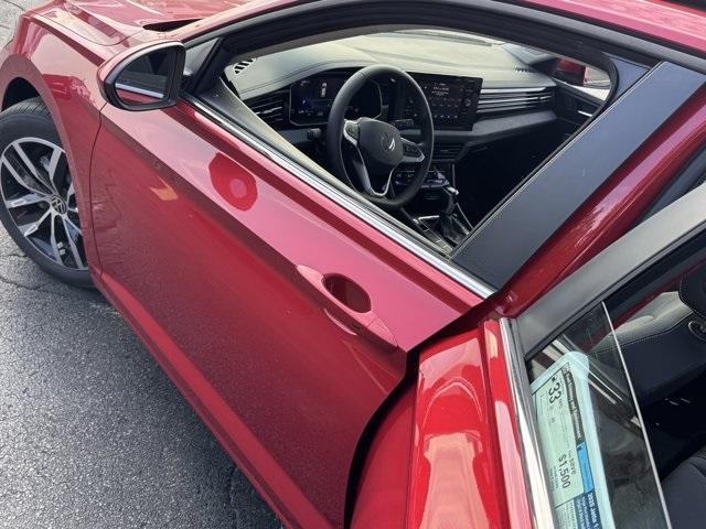 Photo of 2025 Kings Red Metallic Volkswagen Jetta