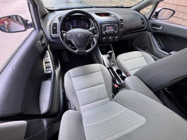 Photo of 2014 Bright Silver Kia Forte