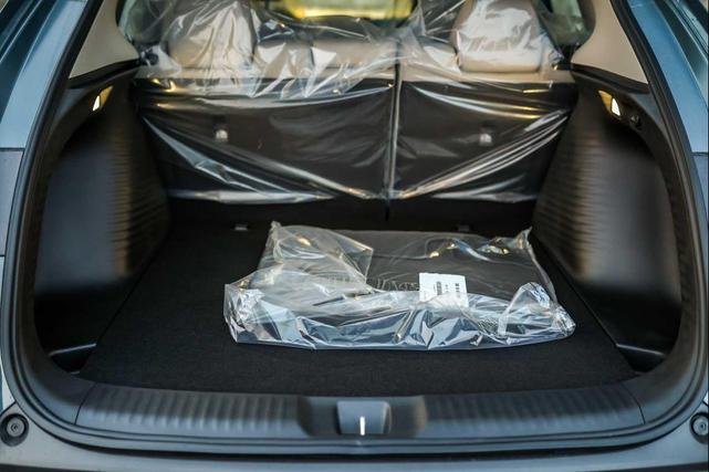 Photo of 2026 Pearl Honda HR-V