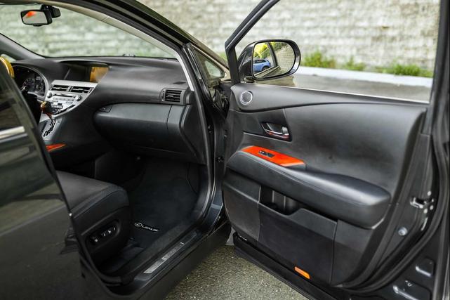 Photo of 2010 Smoky Granite Mica Lexus RX 350