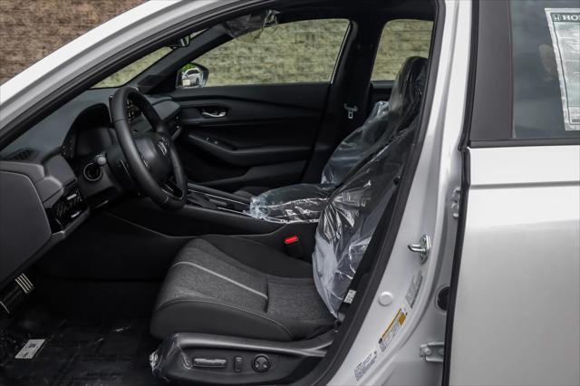 Photo of 2025 Platinum White Pearl Honda Accord Hybrid