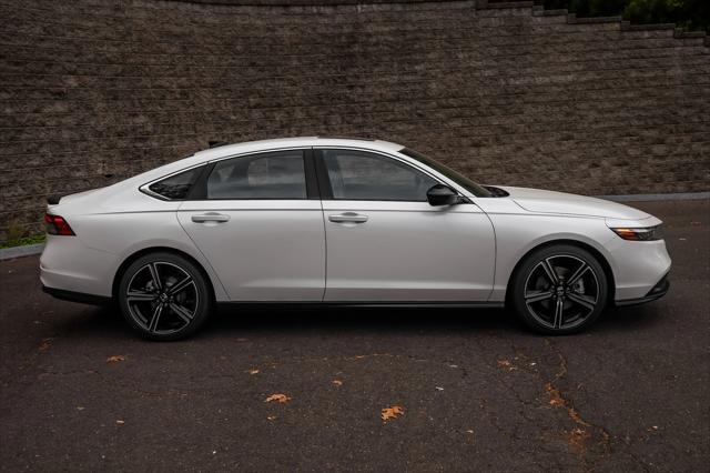 Photo of 2025 Platinum White Pearl Honda Accord Hybrid