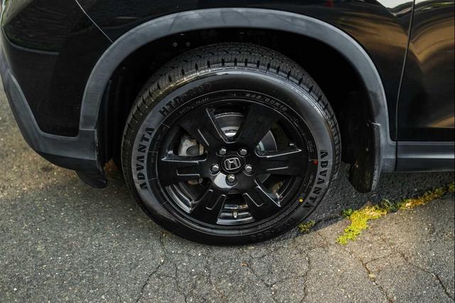 Photo of 2019 Crystal Black Pearl Honda Ridgeline
