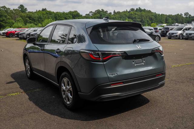 Photo of 2023 Nordic Forest Pearl Honda HR-V