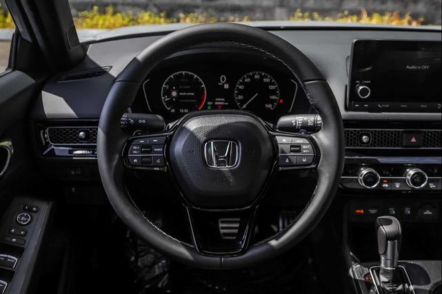 Photo of 2025 Urban Gray Pearl Honda Civic
