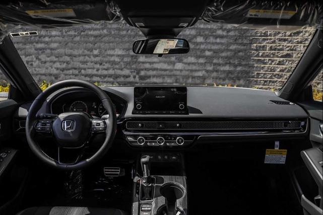Photo of 2025 Urban Gray Pearl Honda Civic