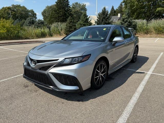 Photo of 2023 Celestial Silver Metallic Toyota Camry